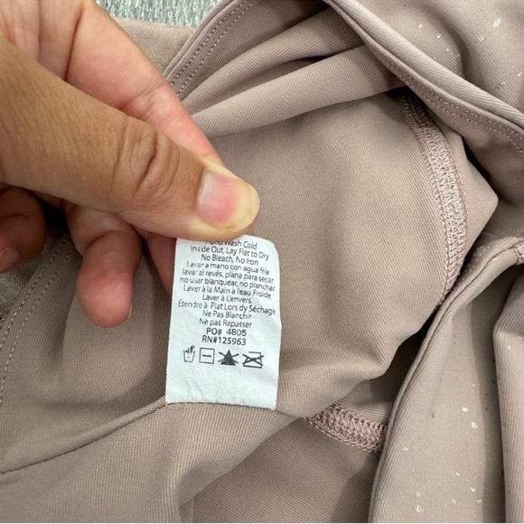 Beyond Yoga Alloy Ombré Metallic High Rise Leggings Pink Gold Alloy Size Small - Picture 11 of 12